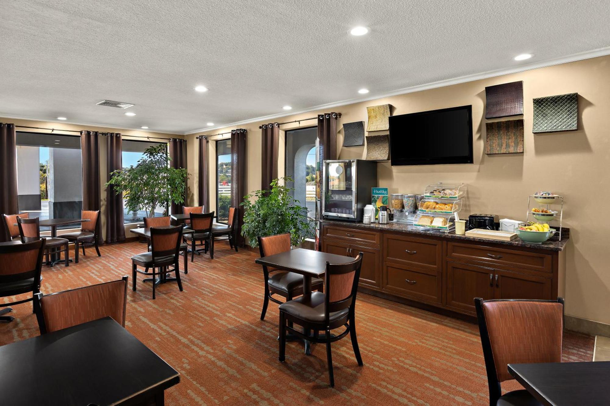 Quality Inn Dandridge Bagian luar foto