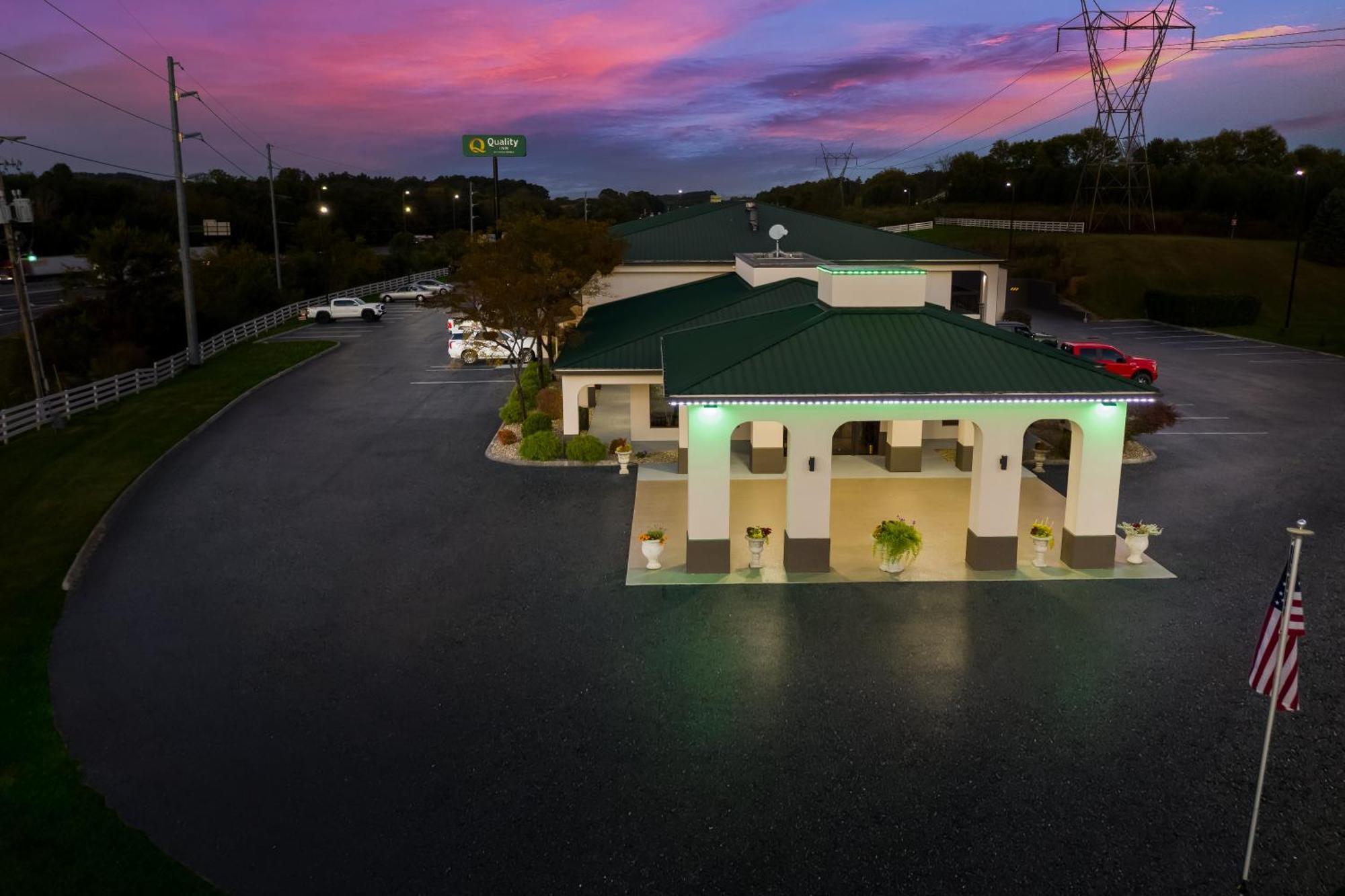 Quality Inn Dandridge Bagian luar foto